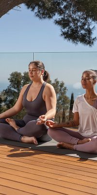 women_yoga